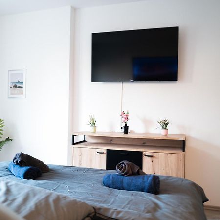 #412 Komfortable, Stilvolle Wohnung Fuer 6 Personen Mülheim an der Ruhr Екстериор снимка